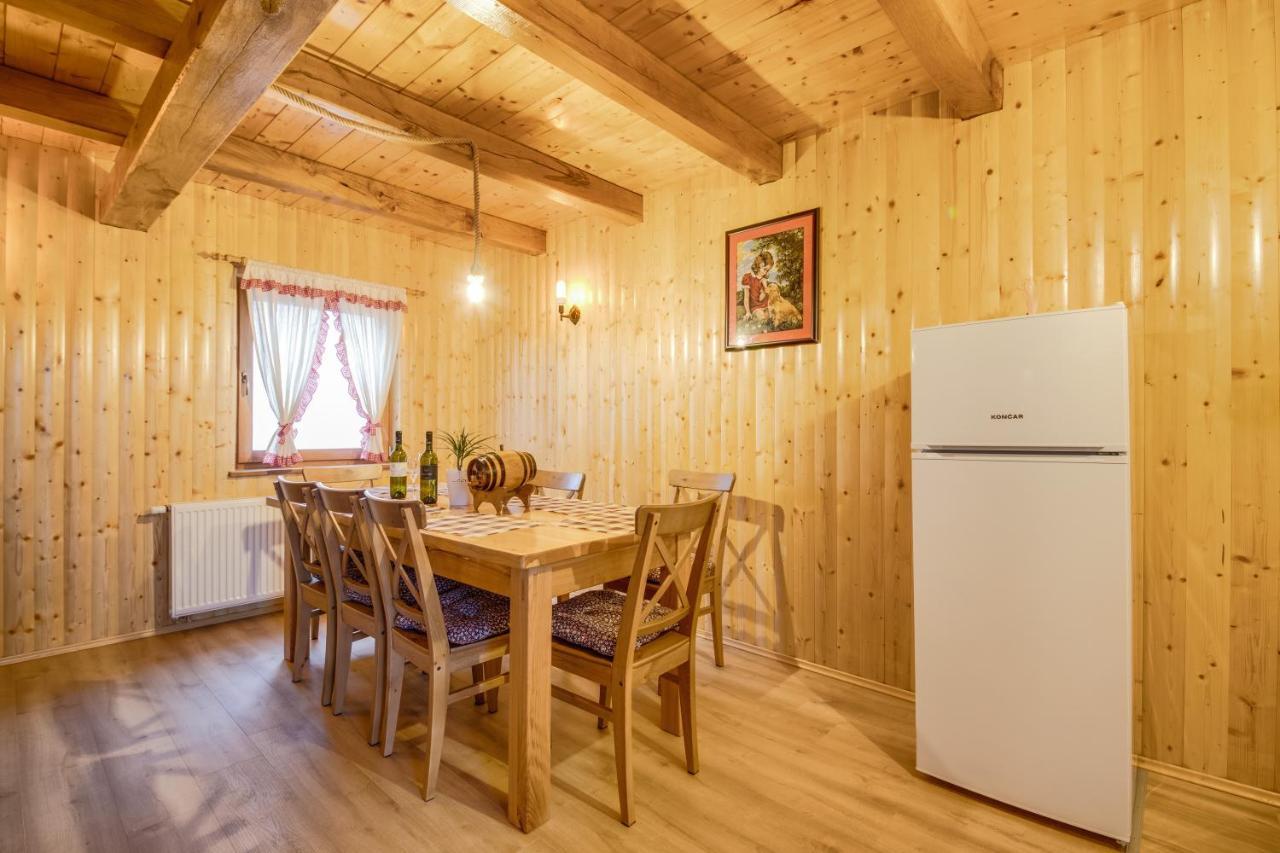 Apartment Stone And Wood Cetingrad Екстер'єр фото